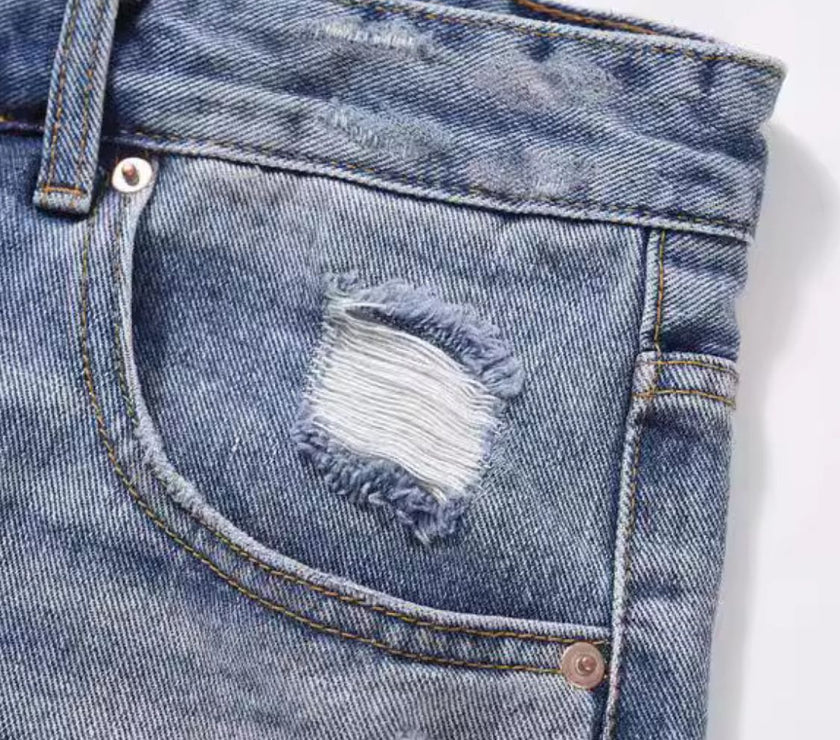 ee243d69-36ce-4432-b98c-1ec0cb922e6e-Max