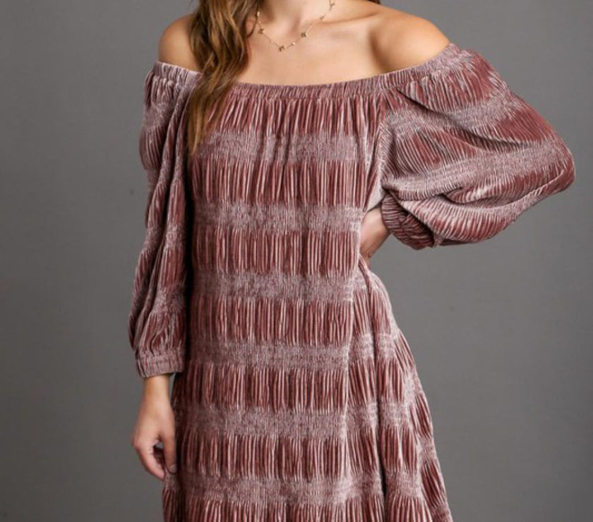 Umgee Off-Shoulder Balloon Sleeve Velvet Mini Dress