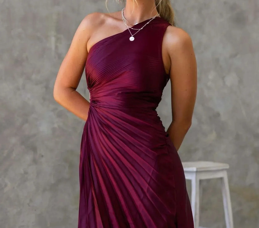 f7eae0f593c44b9e8bab3212b70dad22-Max-Origin