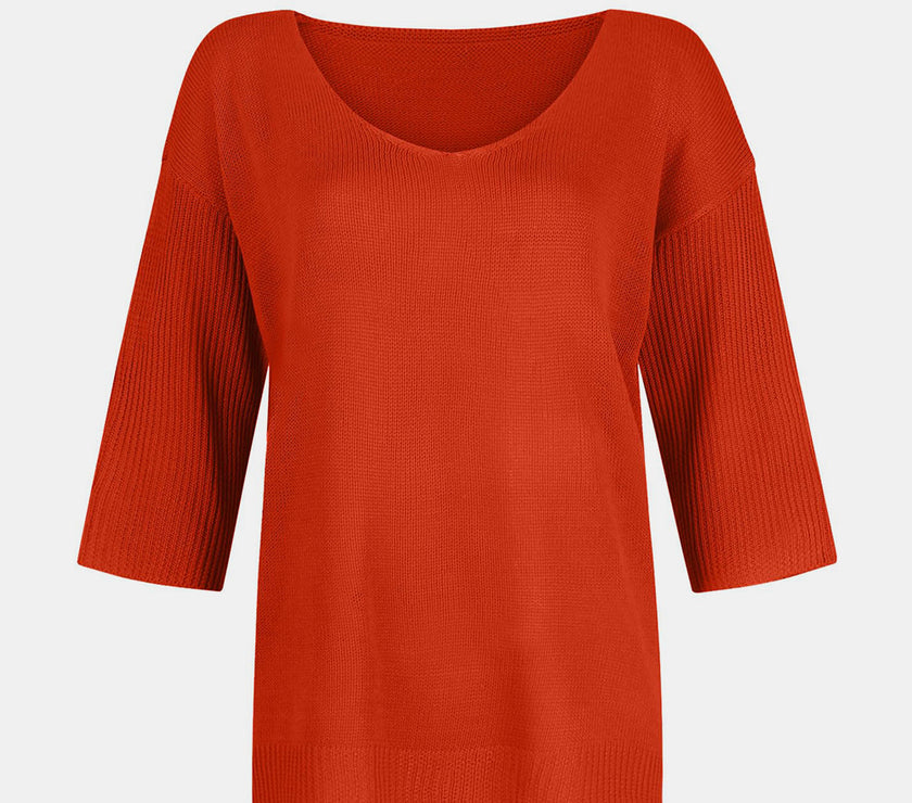 V-Neck Three-Quarter Sleeve Knit Top
