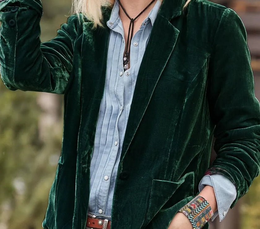 f8e628d4-4f90-40e2-8f4f-73da17b45ec1-Max