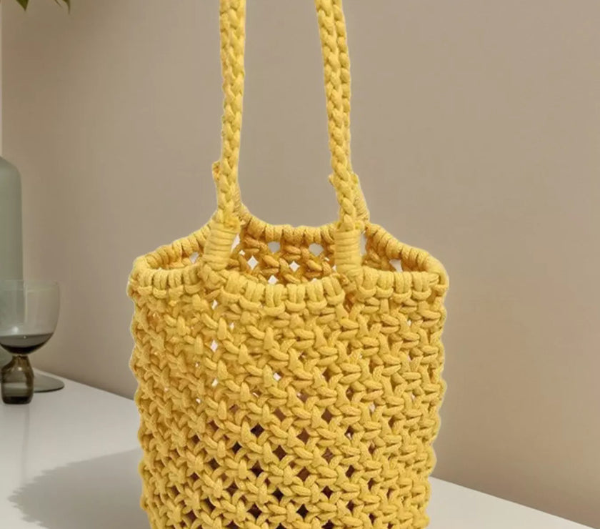 f9fca157b4334028b5e56d2dc7316aa1-Max-Origin