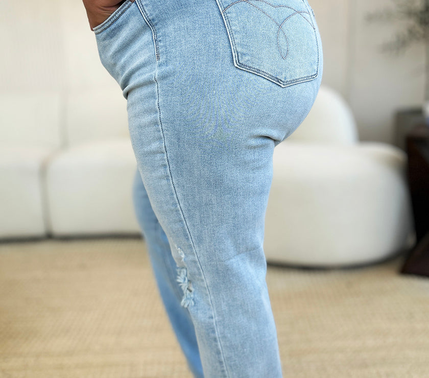 Judy Blue Full Size High Waist Distressed Straight Jeans