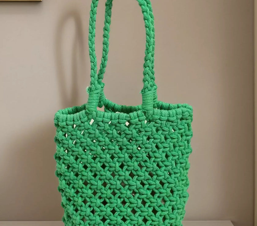 fb96f257bd7f46bc88d1aac0380ccf57-Max-Origin