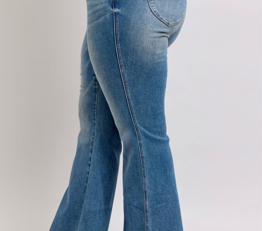 fb99a72c-6555-41df-a9e6-f321bd0e07a6-Max