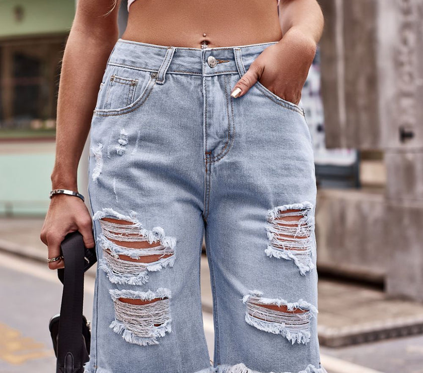 Raw Hem Distressed Denim Shorts with Pockets